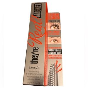 🆕️Benefit they’re real! magnet mascara